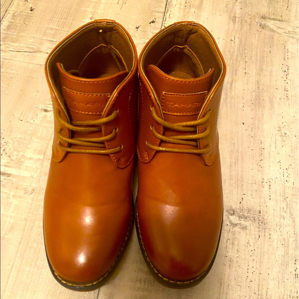 Tahari Boy Dress Shoes